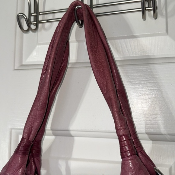 B Makowsky Mauve/Burgundy Large Soft Supple Pebbled Leather Shoulder Bag Purse - Picture 9 of 15